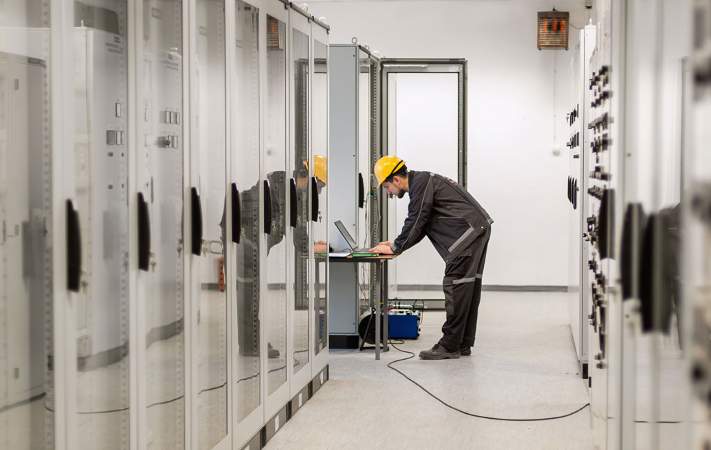 control relay panel testing and commissioning Service Company in Gulf